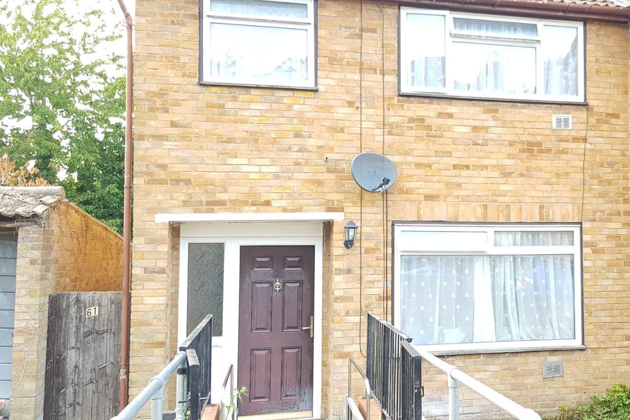 Appartement 61 Baker Street à Luton  Extérieur photo