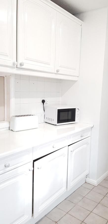 Appartement 61 Baker Street à Luton  Extérieur photo