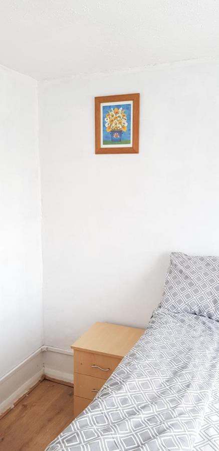 Appartement 61 Baker Street à Luton  Extérieur photo