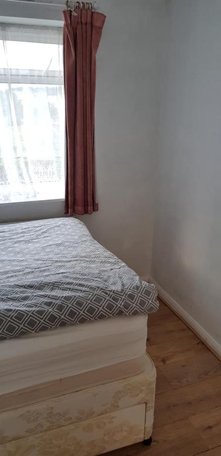 Appartement 61 Baker Street à Luton  Extérieur photo
